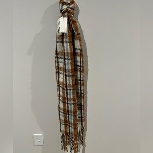 A New Day Women’s Brown Plaid Fuzzy Scarf